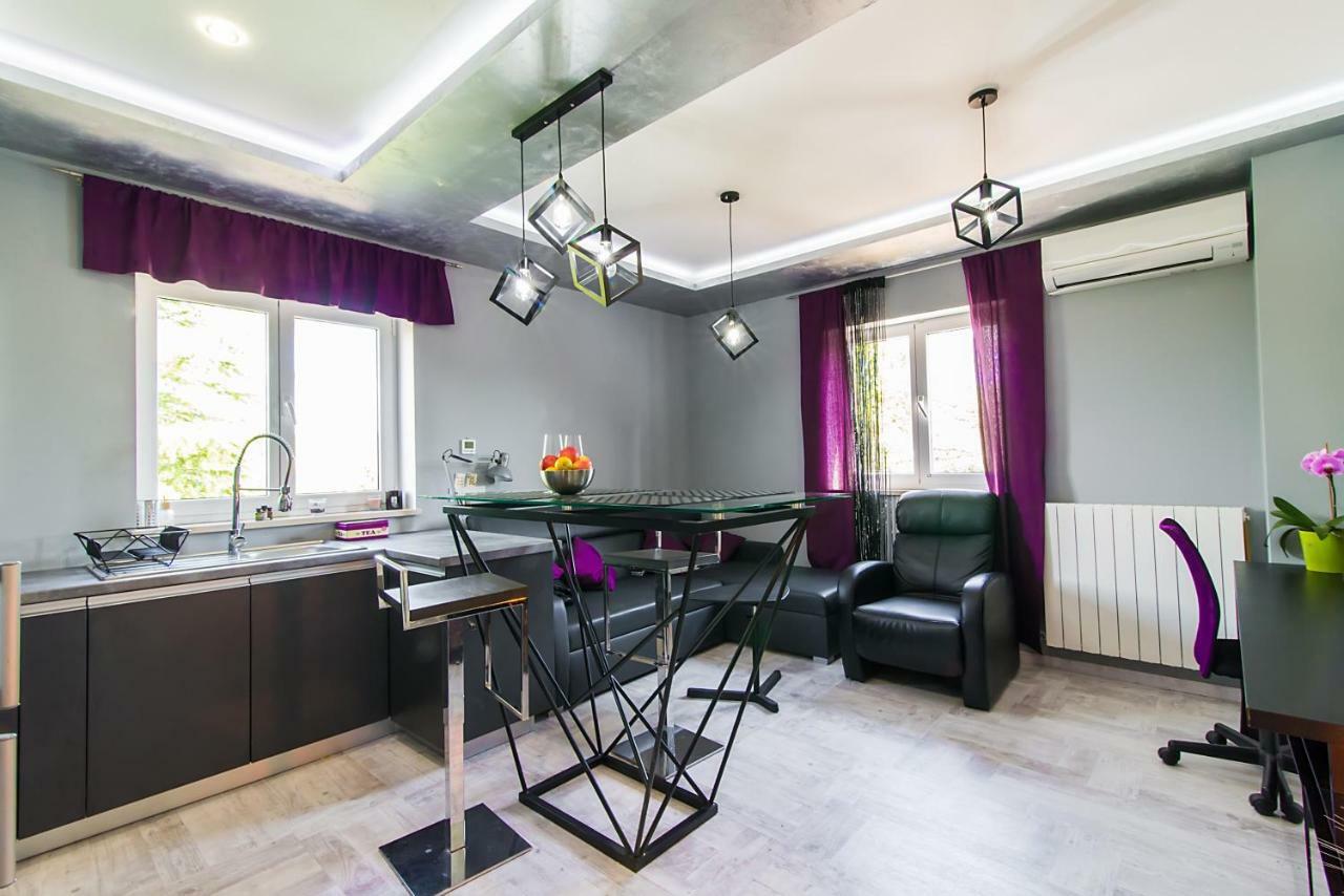 Apartments Eli ลาบิน ภายนอก รูปภาพ