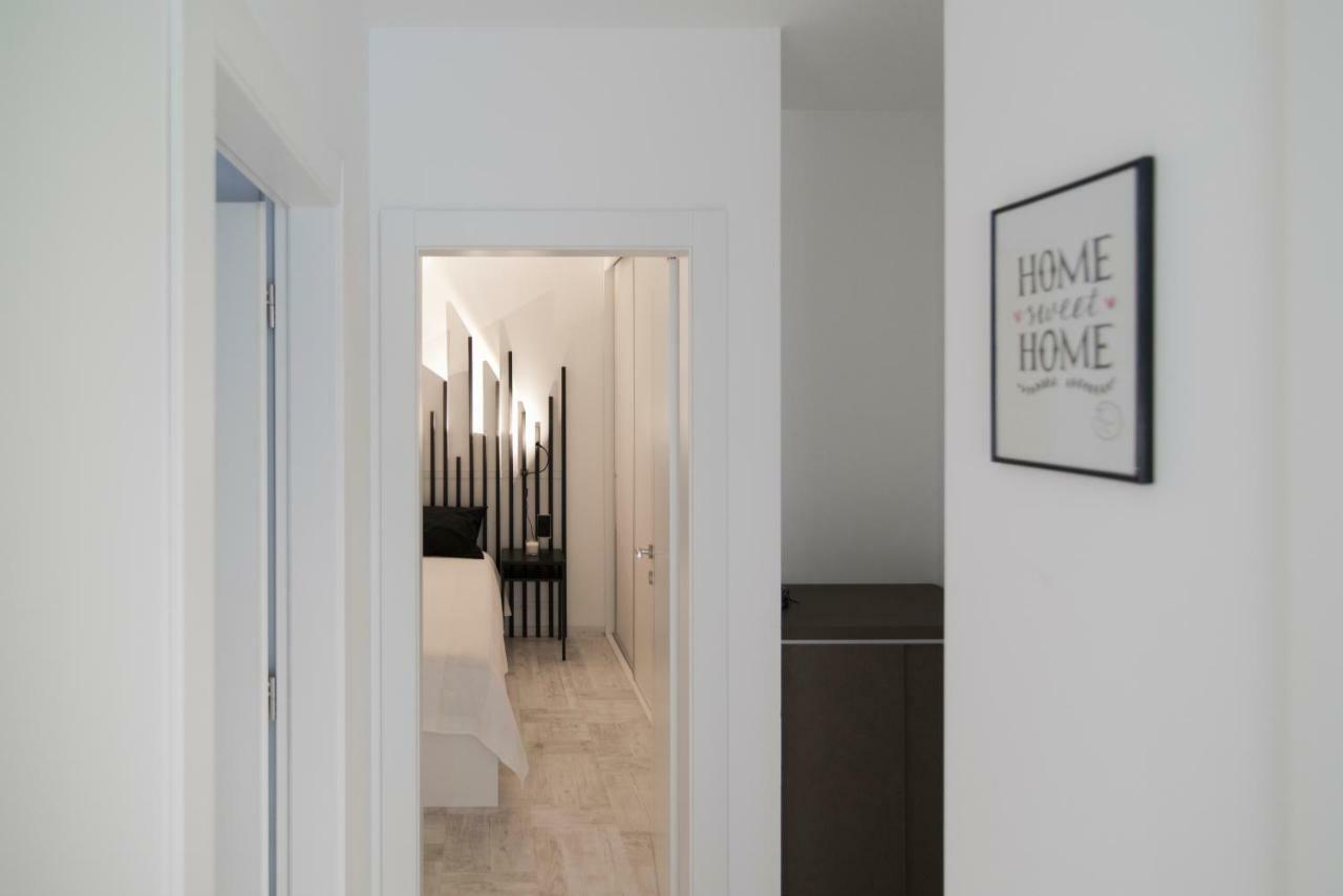 Apartments Eli ลาบิน ภายนอก รูปภาพ